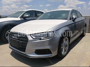 Audi A3 Sedan 35 TFSI Dynamic Aut nuevo color Plata precio $489,900