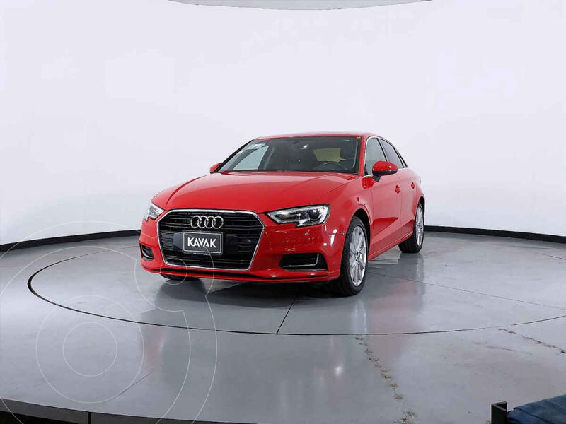 Foto Audi A3 2.0L Select Aut usado (2017) color Rojo precio $386,999