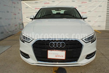 foto Audi A3 4p 2.0 Sedán 40 TFSI Select usado (2020) color Blanco precio $495,000
