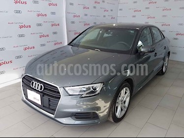 foto Audi A3 Sedán 1.4L Dynamic Aut usado (2019) color Gris precio $400,000