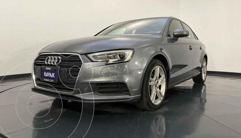 Foto Audi A3 Sedan 1.4L Dynamic Aut usado (2017) color Gris precio $339,999