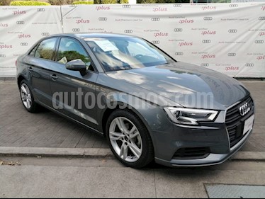 foto Audi A3 Sedán 1.4L Dynamic Aut usado (2019) color Gris precio $379,000
