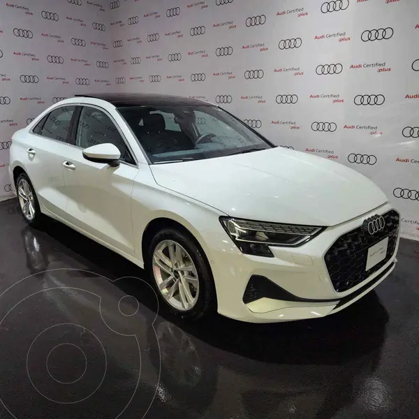 Foto Audi A3 2.0L Select Aut usado (2025) color Blanco precio $773,500