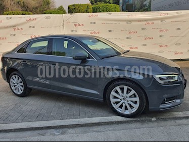 foto Audi A3 Sedán 35 TFSI Select Aut usado (2020) color Gris precio $454,999