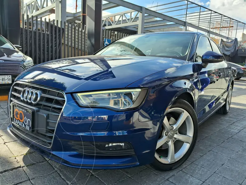 Foto Audi A3 1.8L Ambiente usado (2016) color Azul financiado en mensualidades(enganche $75,000 mensualidades desde $4,350)