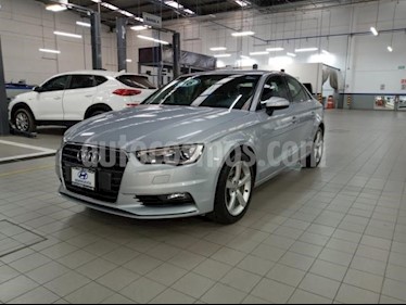 foto Audi A3 4P AMBIENTE 1.4T COD 150 HP TA RA-17 usado (2016) color Plata precio $285,000