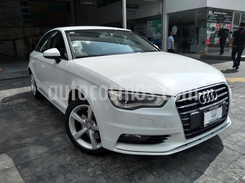 Audi A3 1.8L Ambiente usado (2015) color Blanco precio $255,000
