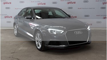 foto Audi A3 Sedán 2.0L Dynamic Aut usado (2018) color Gris precio $400,000