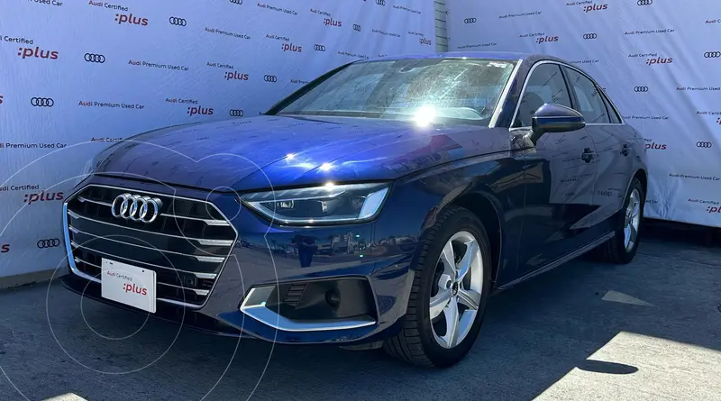 Foto Audi A4 40 TFSI Select (190hp) usado (2024) color Azul precio $755,000