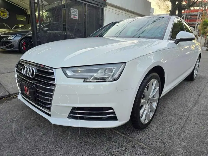 Foto Audi A4 2.0L T Elite Tiptronic Quattro (200hp) usado (2018) color Blanco precio $489,900