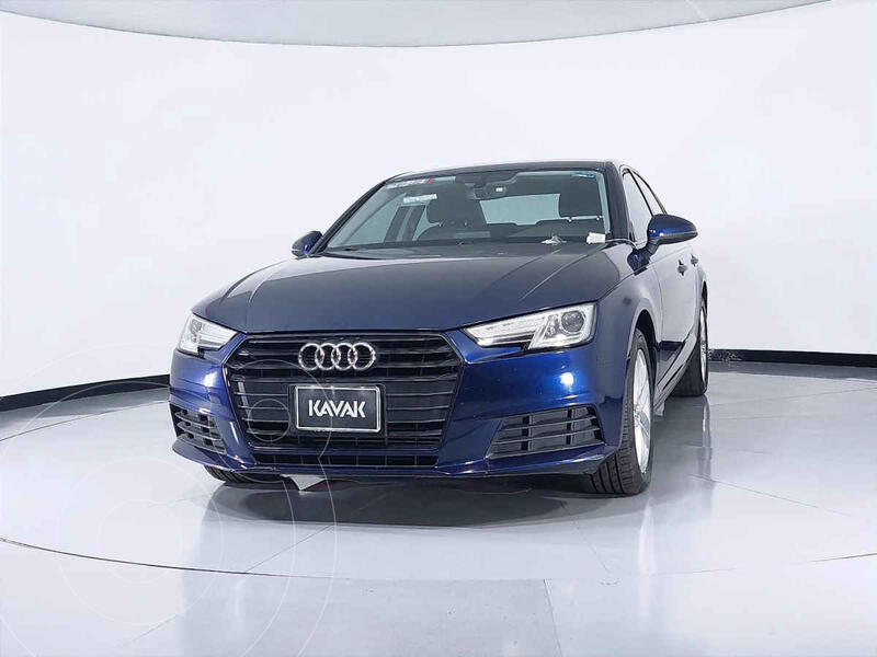 Foto Audi A4 2.0 T Dynamic (190hp) usado (2019) color Azul precio $559,999