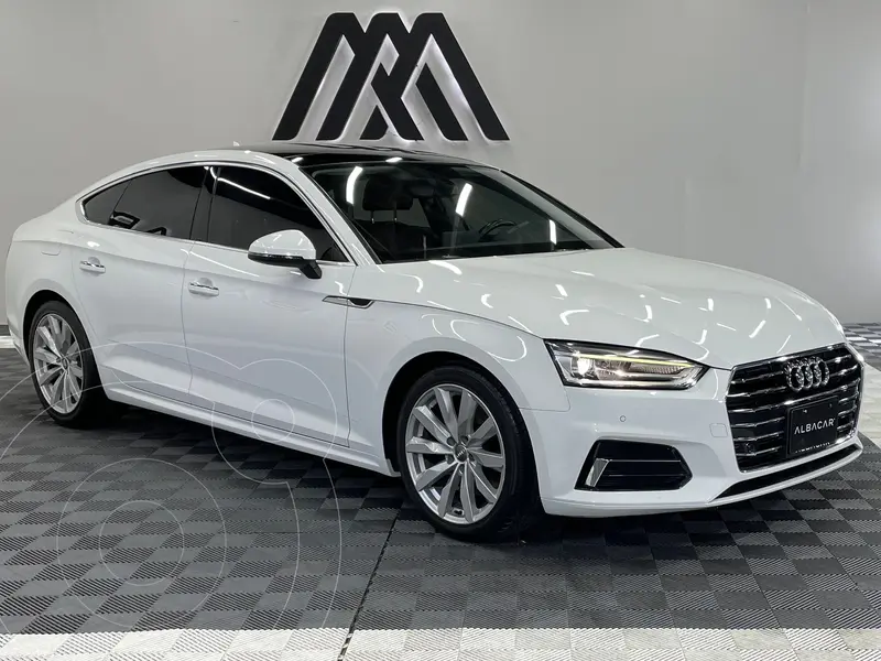 Foto Audi A5 Coupe 40 TFSI Select usado (2019) color Blanco precio $487,999