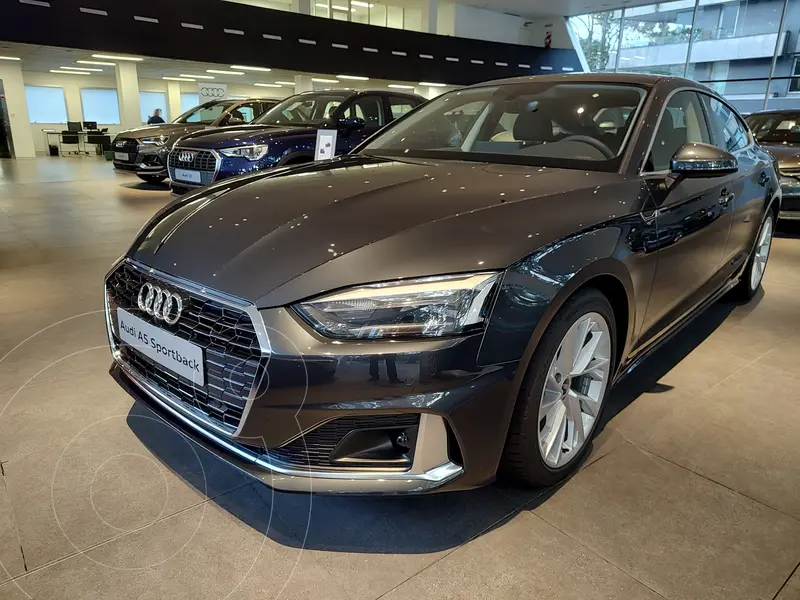 Foto Audi A5 Sportback 40 TFSi S-Tronic nuevo color Gris precio u$s88.000