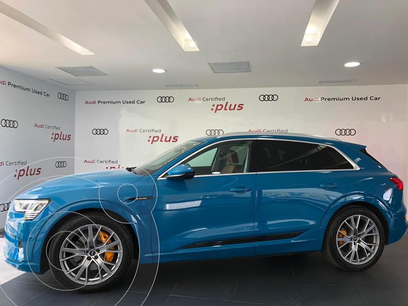 Foto Audi e-tron 55 Advanced quattro usado (2020) color Azul precio $1,622,042