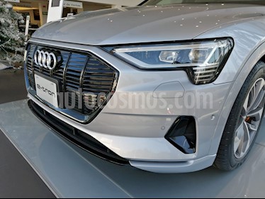 Audi e-tron 55 Advanced quattro nuevo color Plata precio $1,955,250