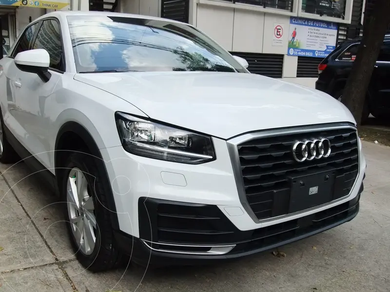 Foto Audi Q2 1.4L T Dynamic usado (2019) color Blanco precio $375,000
