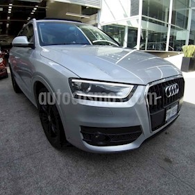 Foto Audi Q3 Luxury usado (2013) color Plata precio $239,900