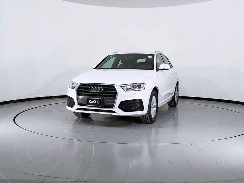 Foto Audi Q3 Select (150 hp) usado (2018) color Blanco precio $442,999