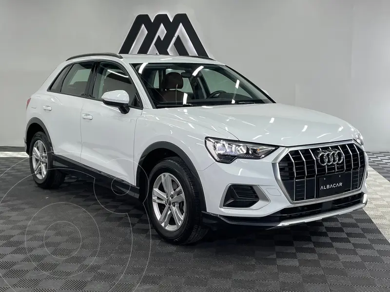 Foto Audi Q3 35 TFSI Dynamic usado (2021) color Blanco precio $507,999