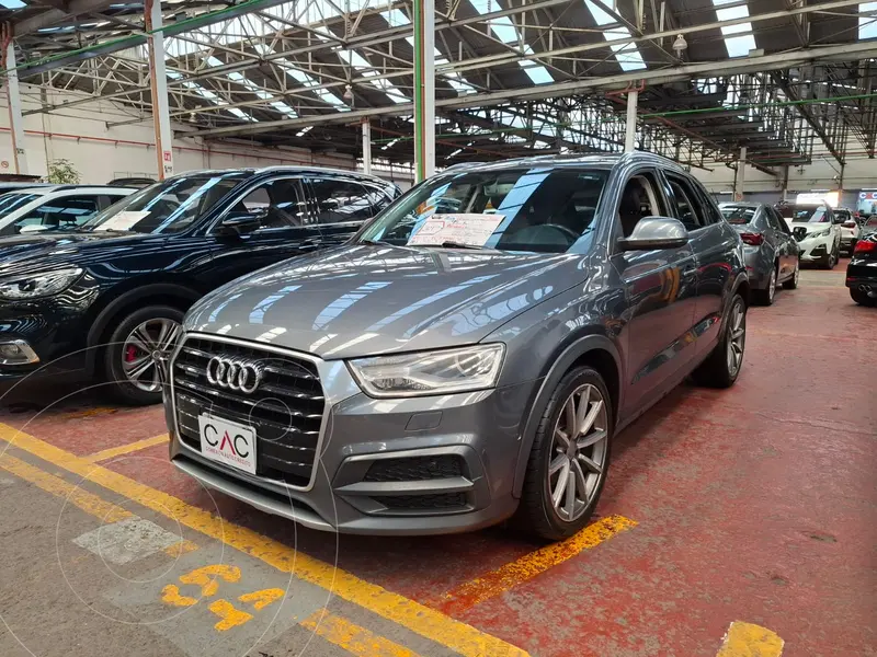 Foto Audi Q3 Elite (220Hp) usado (2016) color Gris Daytona financiado en mensualidades(enganche $67,500 mensualidades desde $6,000)
