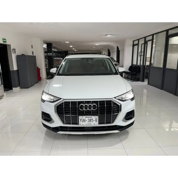 Foto Audi Q3 35 TFSI Dynamic usado (2024) color Blanco precio $650,000