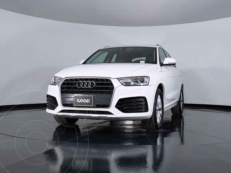 Foto Audi Q3 Select (150 hp) usado (2018) color Blanco precio $439,999