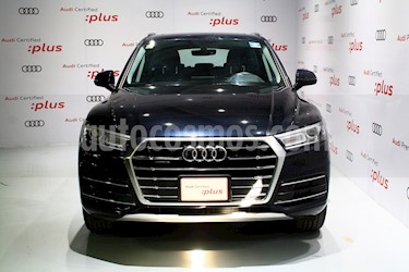 Foto Audi Q5 45 TFSI Select usado (2019) color Azul precio $685,000