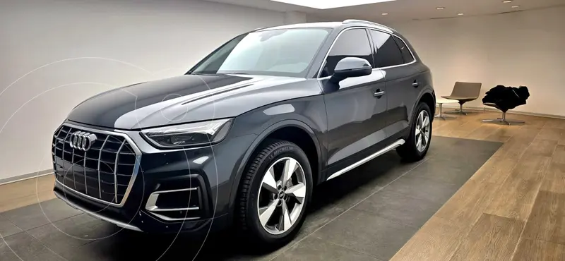 Foto Audi Q5 45 TFSI Sport nuevo color Gris precio u$s79.900