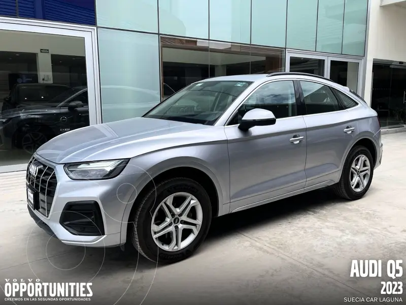 Audi Q5 2.0T S Line (2023)