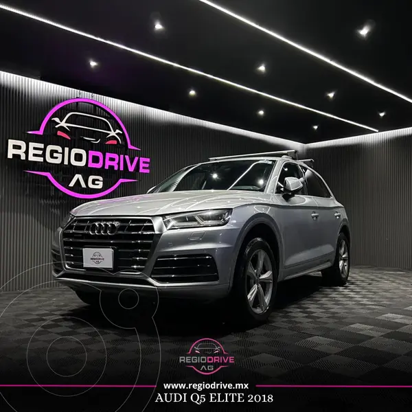 Foto Audi Q5 2.0L T Elite usado (2018) color Gris Quarzo precio $349,900