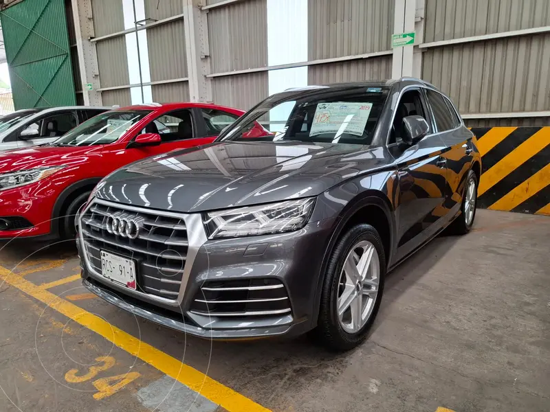 Foto Audi Q5 2.0T S Line usado (2019) color Gris Oscuro financiado en mensualidades(enganche $142,500 mensualidades desde $8,500)