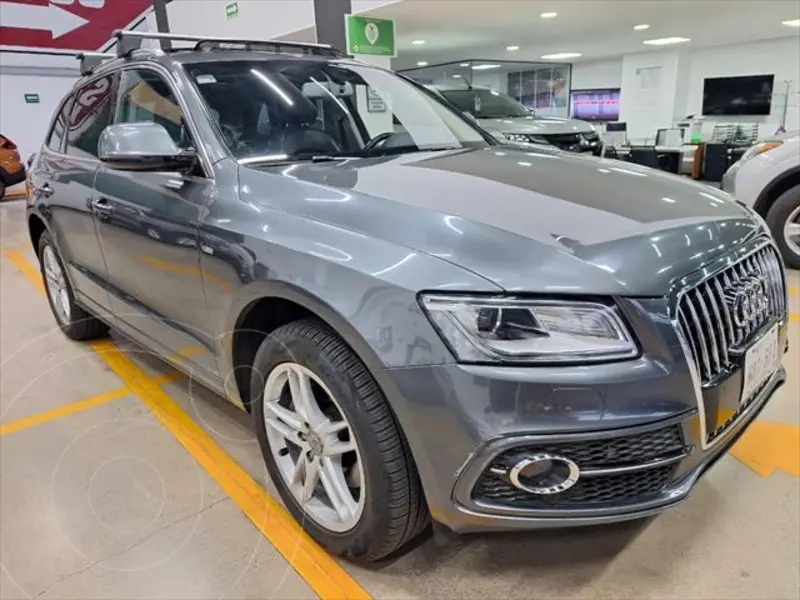 Foto Audi Q5 3.0L TDI Elite usado (2017) color Gris precio $338,600