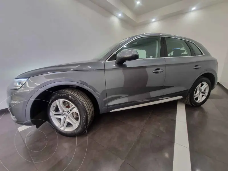 Foto Audi Q5 2.0L T Select usado (2018) color Gris precio $430,000