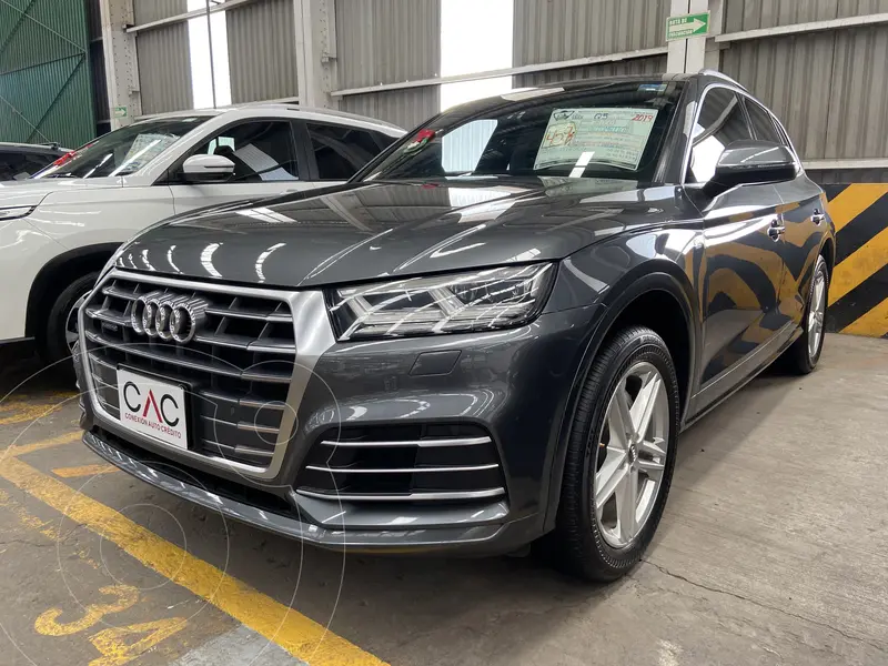 Foto Audi Q5 2.0T S Line usado (2019) color Gris Oscuro financiado en mensualidades(enganche $137,700 mensualidades desde $14,688)