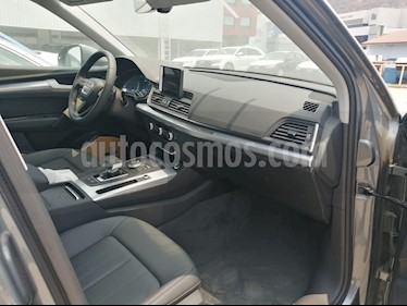 foto Audi Q5 45 TFSI Dynamic nuevo color Gris precio $776,950