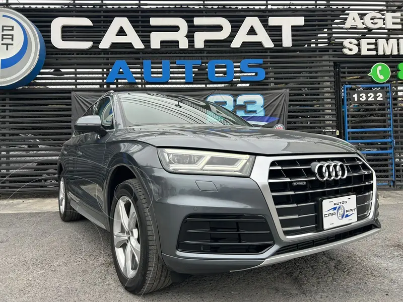 Foto Audi Q5 2.0T Elite usado (2020) color Gris financiado en mensualidades(enganche $109,780 mensualidades desde $11,441)