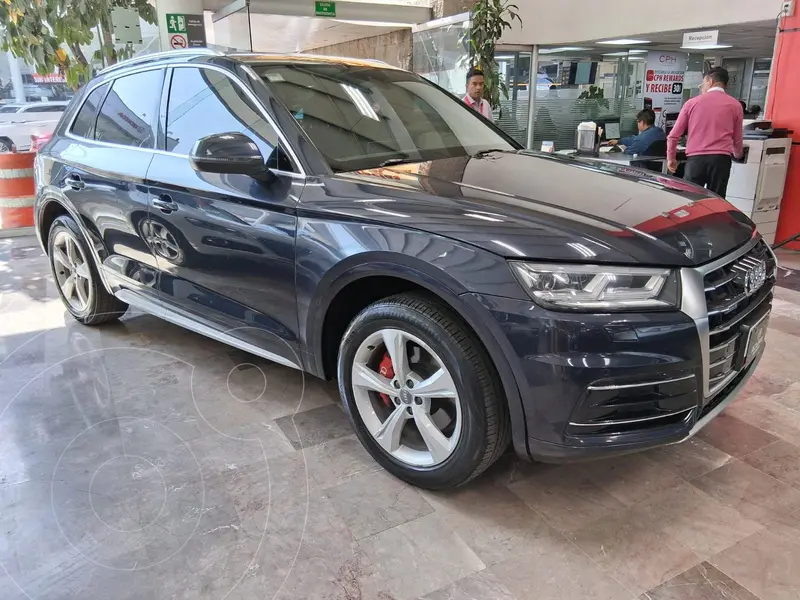 Foto Audi Q5 45 TFSI Dynamic usado (2019) color Azul Acero financiado en mensualidades(enganche $175,142 mensualidades desde $7,369)