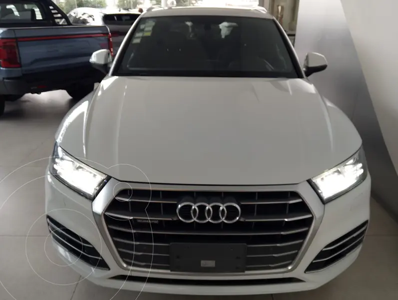 Foto Audi Q5 2.0L T S Line usado (2018) color Blanco financiado en mensualidades(enganche $130,000 mensualidades desde $8,500)