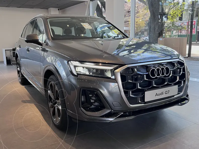 Foto Audi Q7 55 TFSi S-Line Quattro nuevo color Gris precio u$s139.900