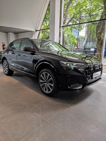 Foto Audi Q8 55 TFSI quattro nuevo color A eleccion precio u$s165.000