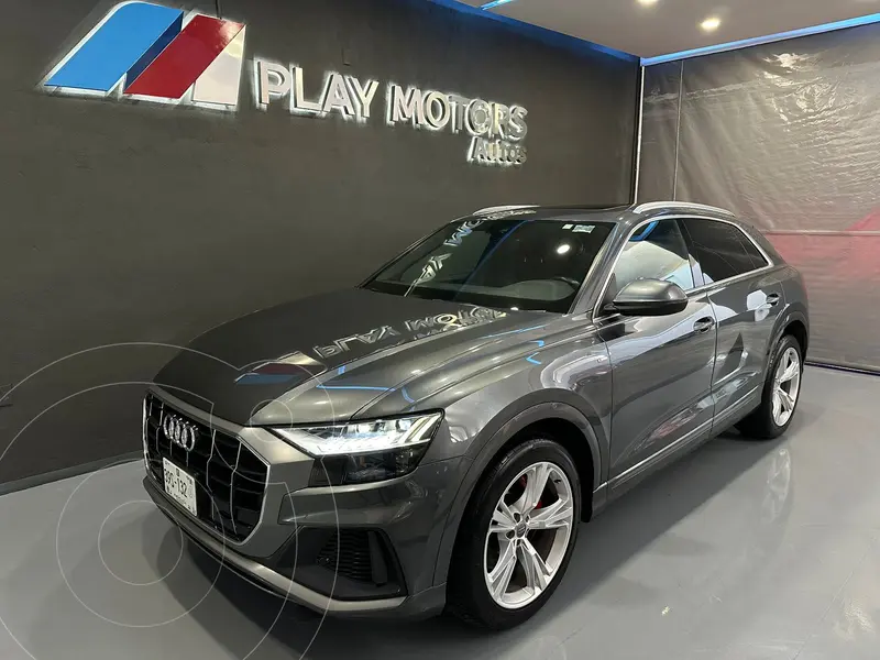 Foto Audi Q8 3.0T S Line usado (2020) color Gris precio $830,000