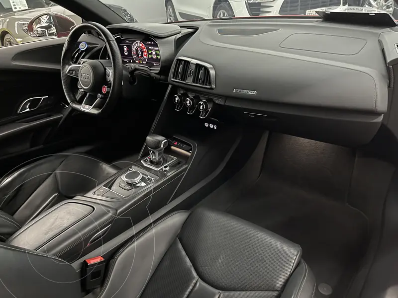 audi r8-coupe