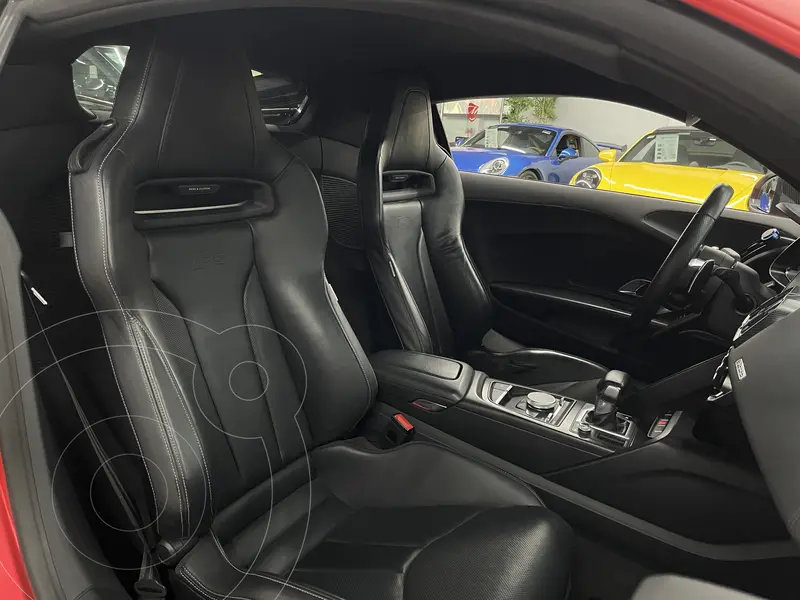 audi r8-coupe