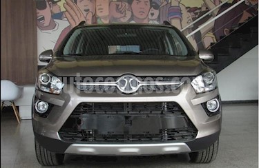 Foto BAIC Senova X25 1.5 Elite nuevo color Gris precio u$s16.800