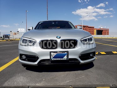 foto BMW Serie 1 5P 120iA Sport Line usado (2016) color Plata precio $320,000