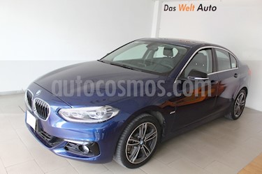 foto BMW Serie 1 5P 120iA Sport Line usado (2019) color Azul Medianoche precio $443,000