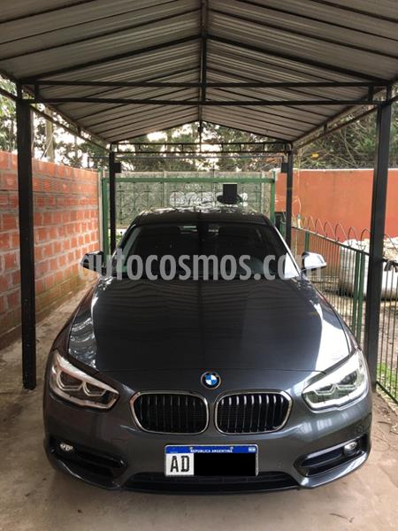 foto BMW Serie 1 118i Sport Line 5P Aut usado (2019) color Gris Mineral precio u$s31.000