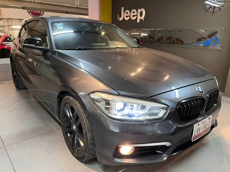 Foto BMW Serie 1 3P 120iA Urban Line usado (2016) color Gris Oscuro precio $235,000