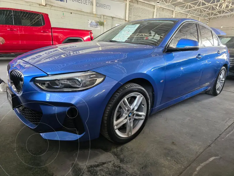 Foto BMW Serie 1 118i usado (2021) color Azul precio $469,900