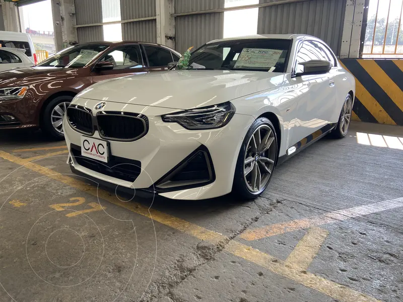 Foto BMW Serie 2 Coupe M240i usado (2024) color Blanco Alpine financiado en mensualidades(enganche $289,500 mensualidades desde $30,880)
